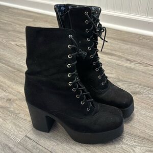 Black lace up boots